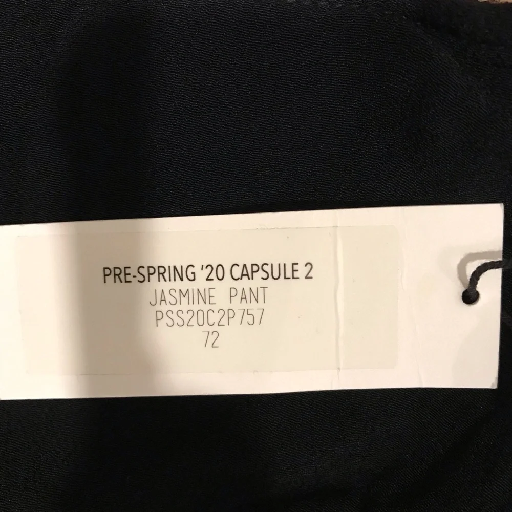 NWT Flynn Skye pants SZ S